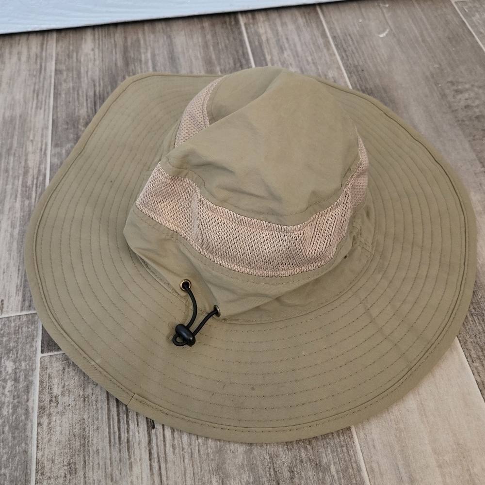 Unbranded Outdoor Fishing Safari Khaki Colored Hat Length 14" Wdith 14" No Size